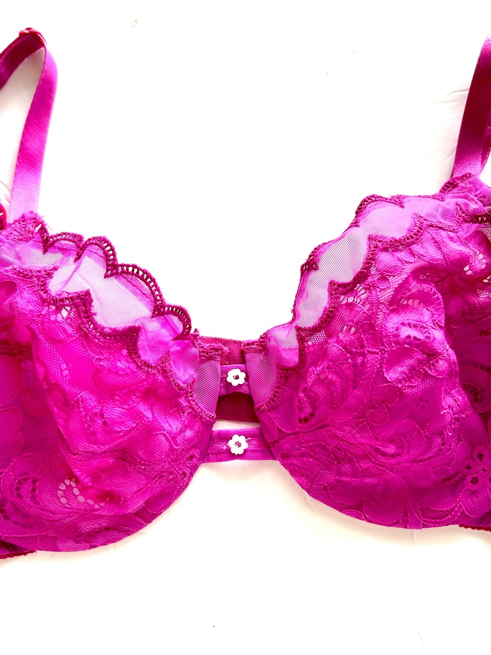 Dior Lace Underwire Bra in Fuchsia Pink